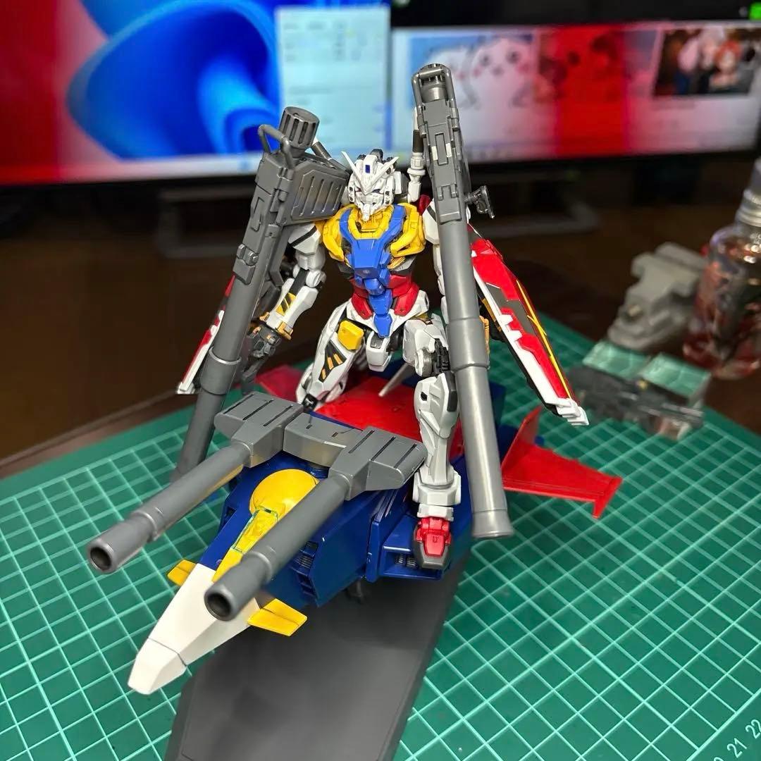 【完成品】HG 白いガンダム　部分塗装【完成品】HGUC　Gアーマー　2セット