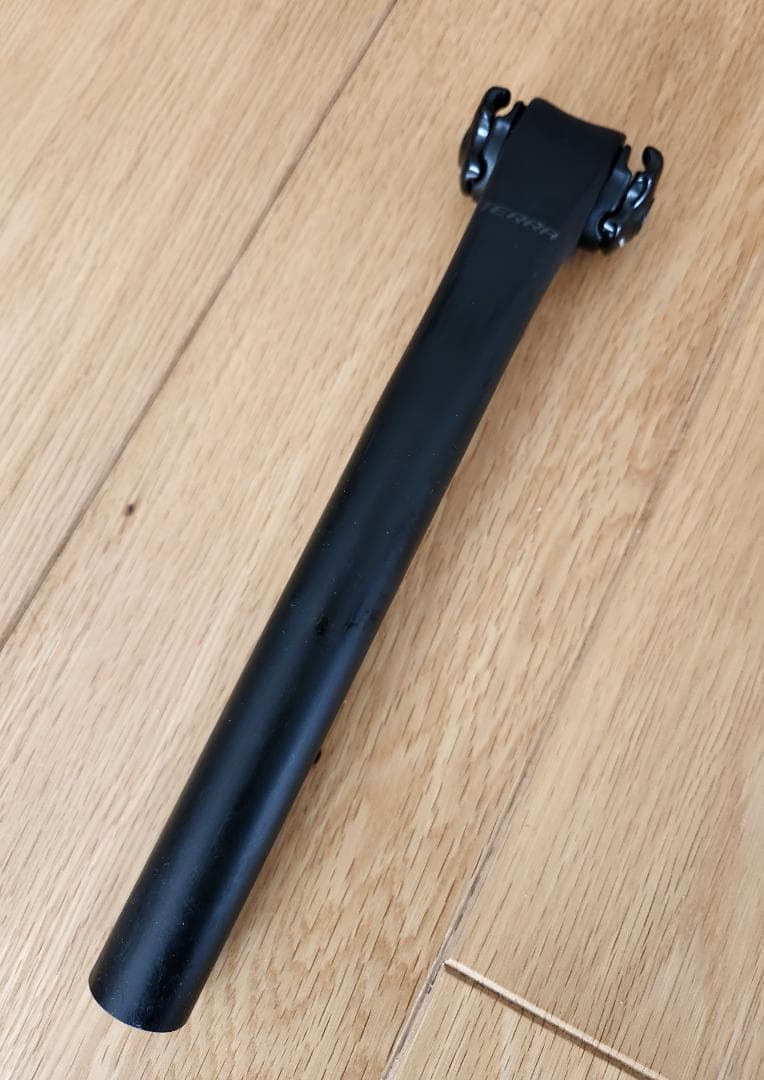 ROVAL TERRA CARBON SEATPOST 20mm offset - メルカリ