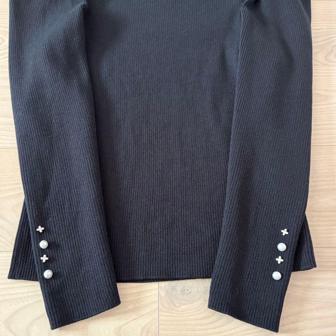 新品同様】Rene ルネ お袖ビジュー付き ニットプルオーバー - メルカリ