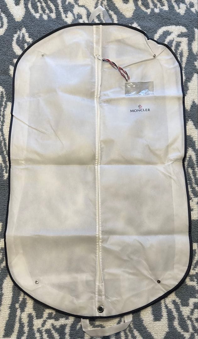 《MONCLER》ロングダウンジャケット