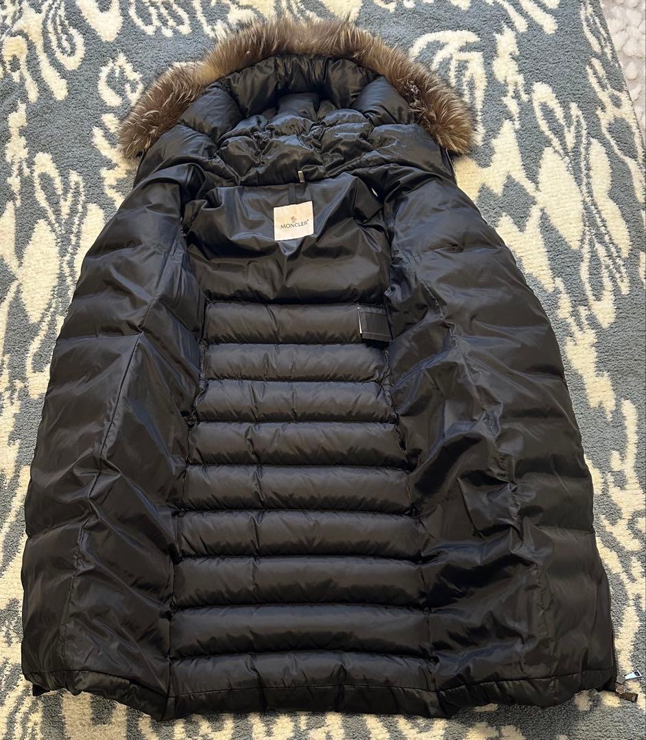 《MONCLER》ロングダウンジャケット