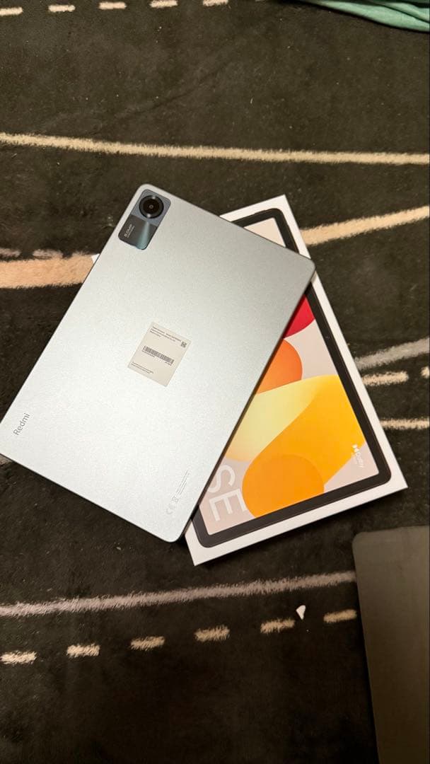 Redmi Pad SE シルバー 10.1インチ 本体 - メルカリ