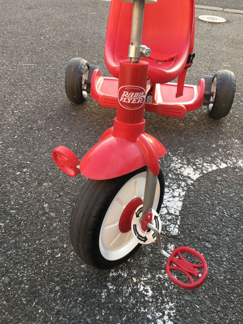 2人乗り三輪車（1人は立ち乗り）　ラジオフライヤー　フード付き　親用ハンドル付き