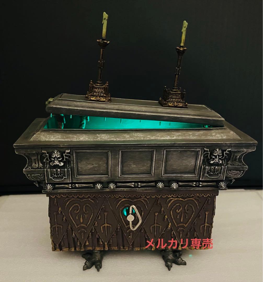 ディズニー　ホーンテッドマンション　温室の棺　フィギュア　世界500個