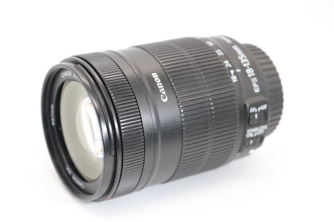 美品　【Canon EF-S 18-135mm F3.5-5.6 IS 】