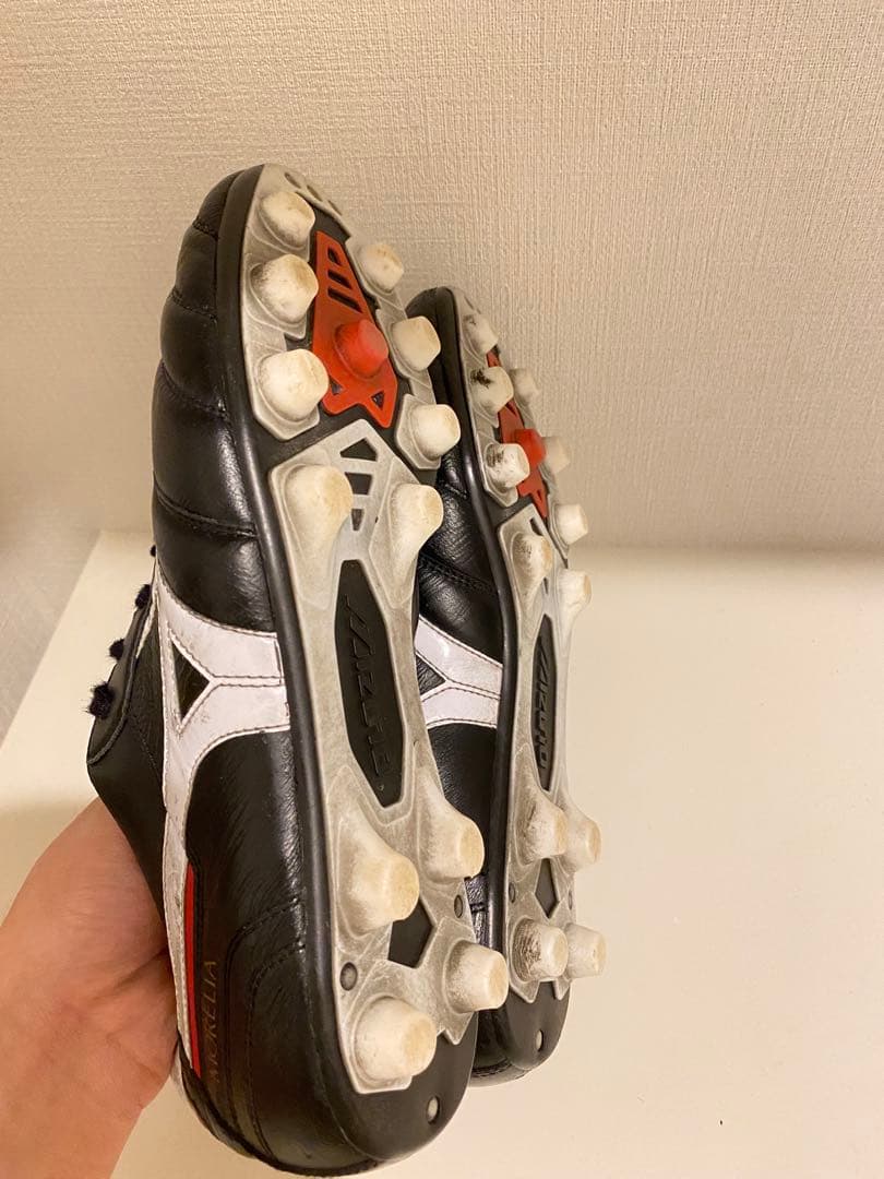 ミズノ　モレリア　26.5cm