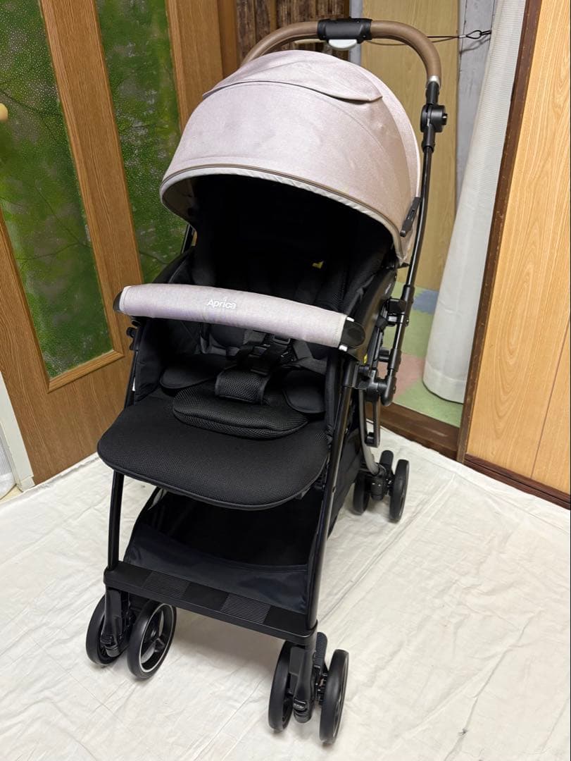 2024年モデル アップリカ ラクーナビッテクッション ベビーカー 清掃済