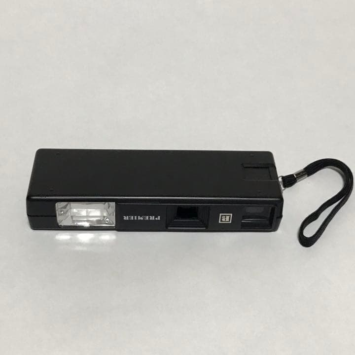 ポケットカメラ プレミア フィルムカメラ premier 110T - メルカリ