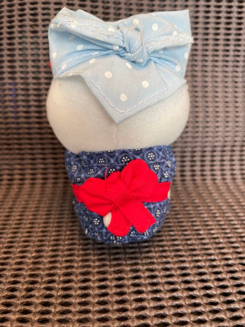 新潟限定 ご当地 ハローキティ おにぎり ぬいぐるみ(タグなし)