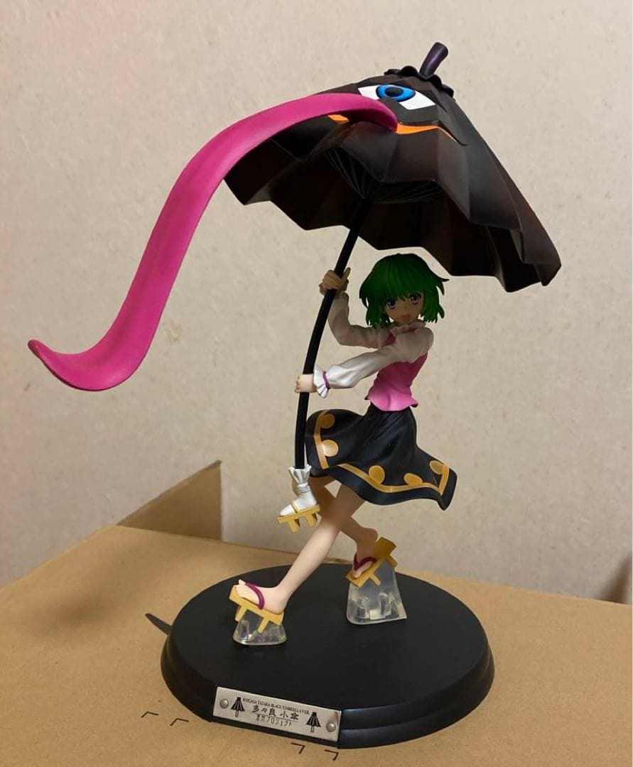 グリフォン　東方プロジェクト　 多々良 小傘 ブラックアンブレラ　フィギュア