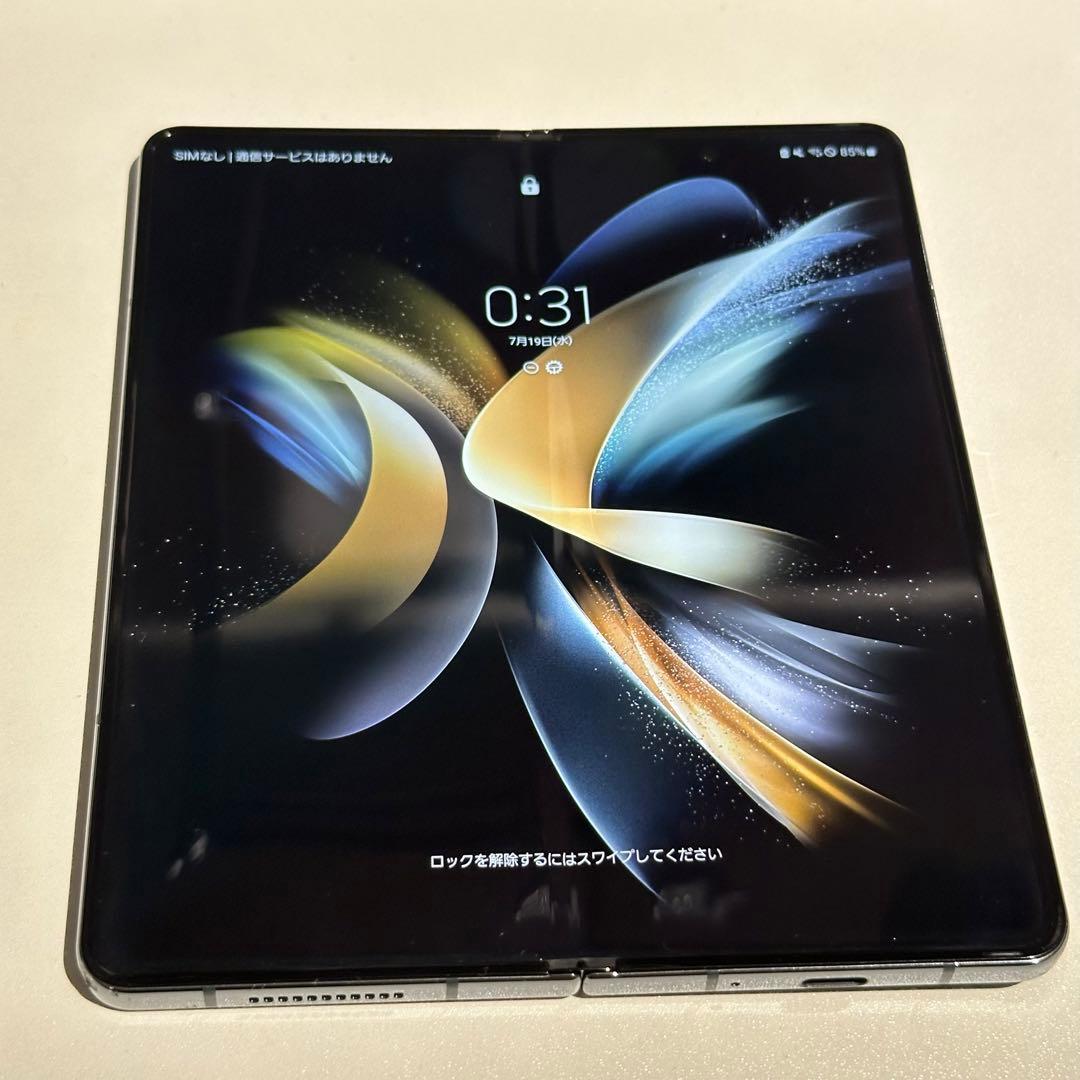 Galaxy Z Fold 4 SCG16 256GB au版 SIMフリー E101838558