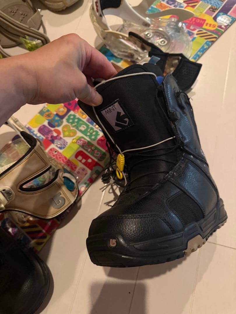 2月で取下します】子供の成長に各サイズ。ボアブーツ、ビンディング