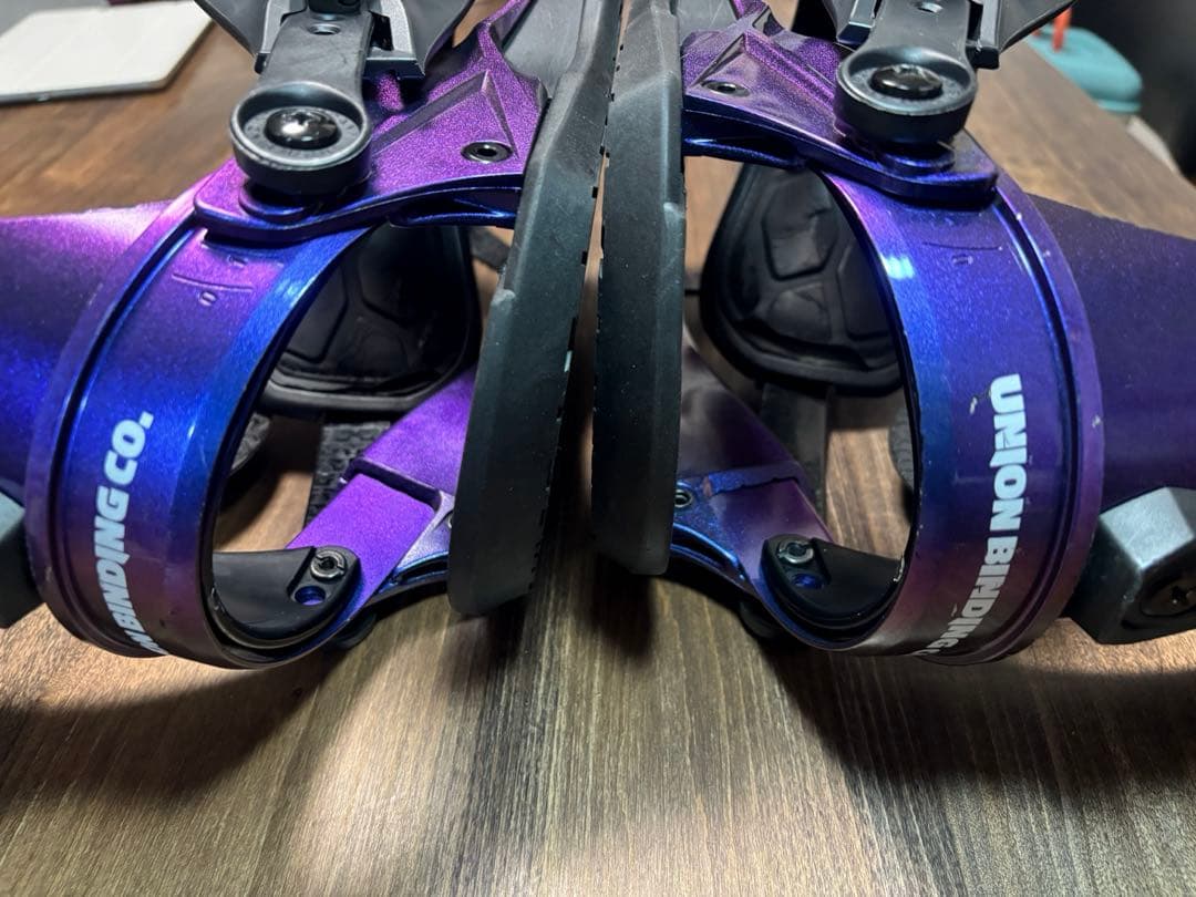 UNIONユニオンSTRATAビンディング/moss・gentem・サーフィン好 - メルカリ