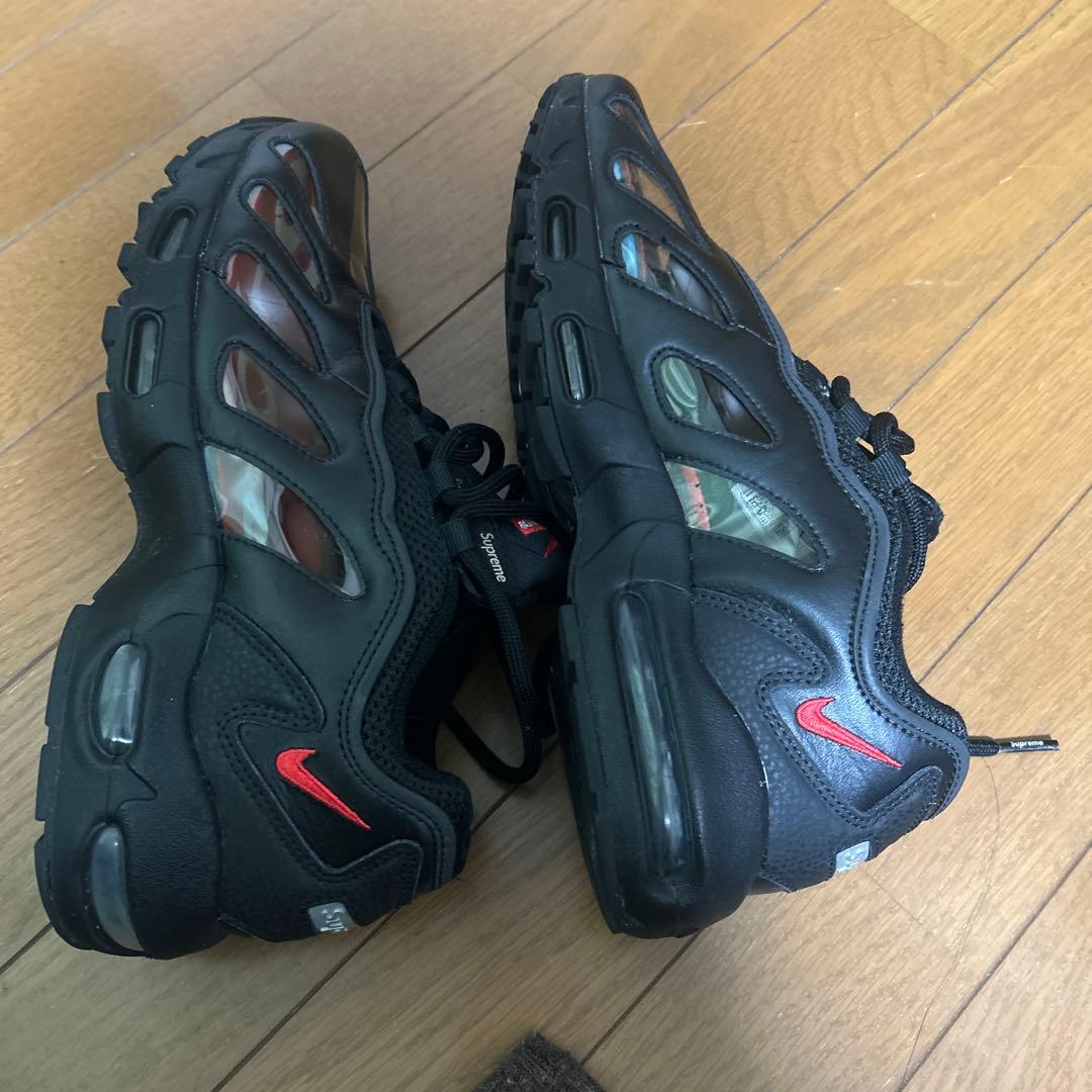 Supreme Air Max 95 ブラック/レッド ウリ様専用 - メルカリ