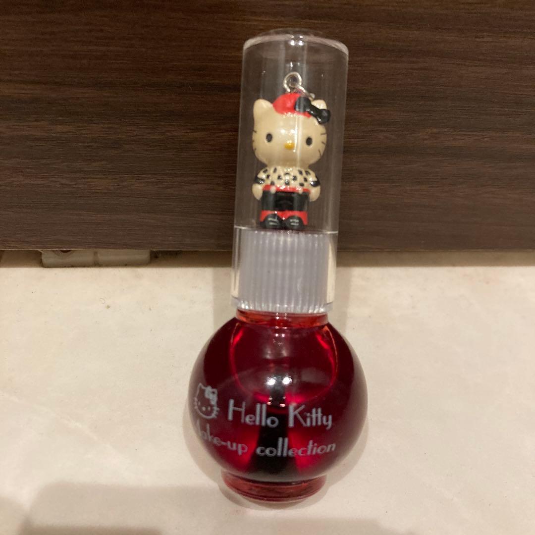 レトロ《2002年 ハローキティ ネイルカラー》当時物コスメ☆マニキュア レッド