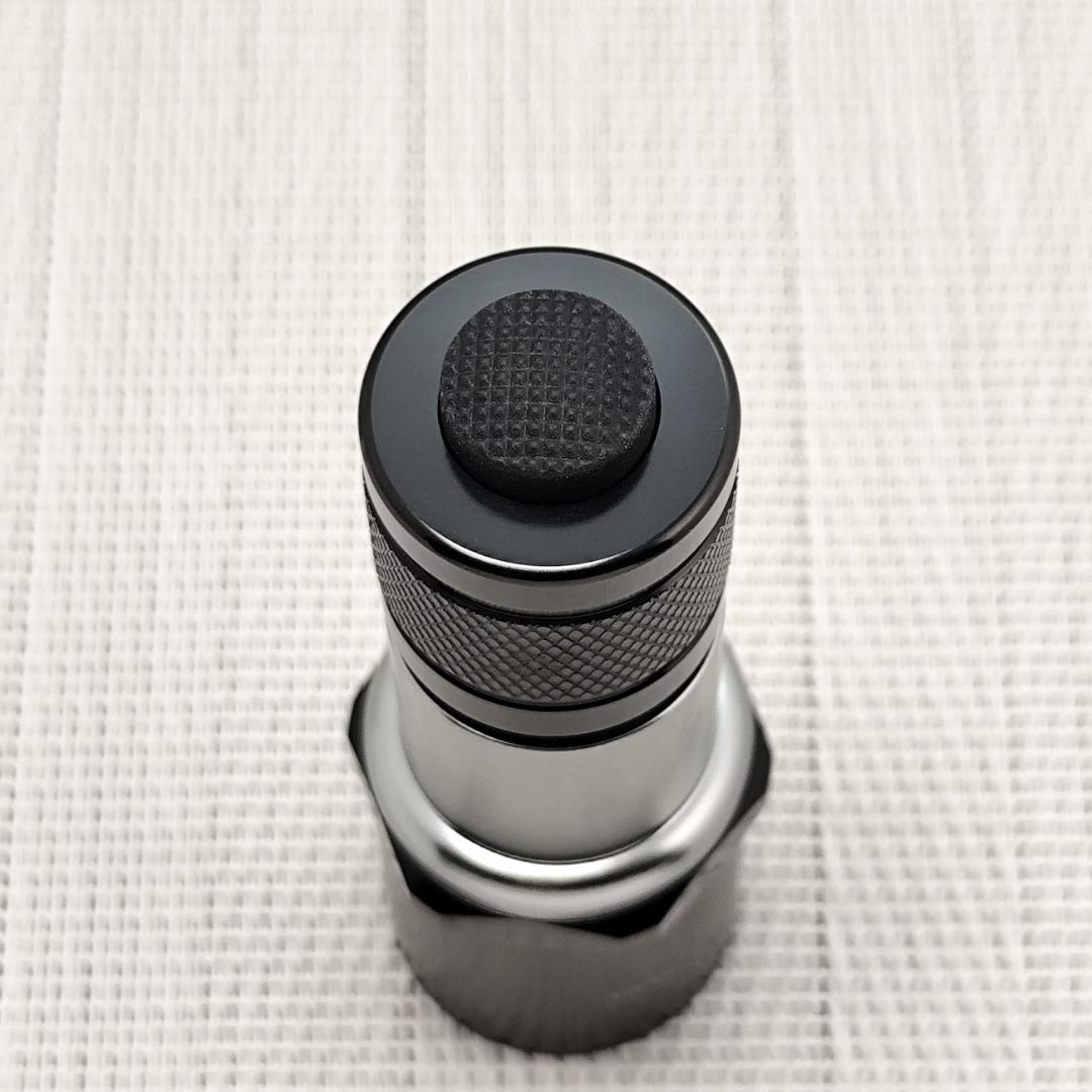 未使用】SUREFIRE 3Pスタイル BK/SV ツートーン P60系ホスト - メルカリ