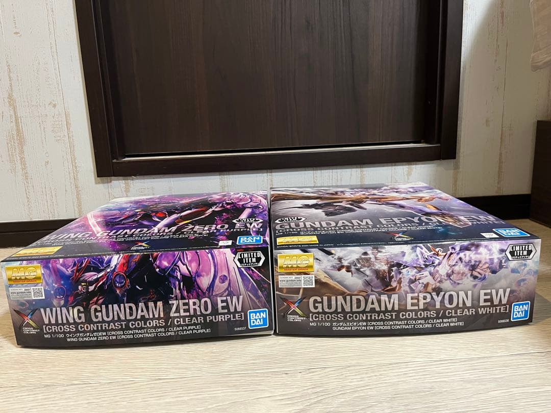 MG ガンプラ エピオンEW & ウイングゼロEW セット　クロスコントラスト