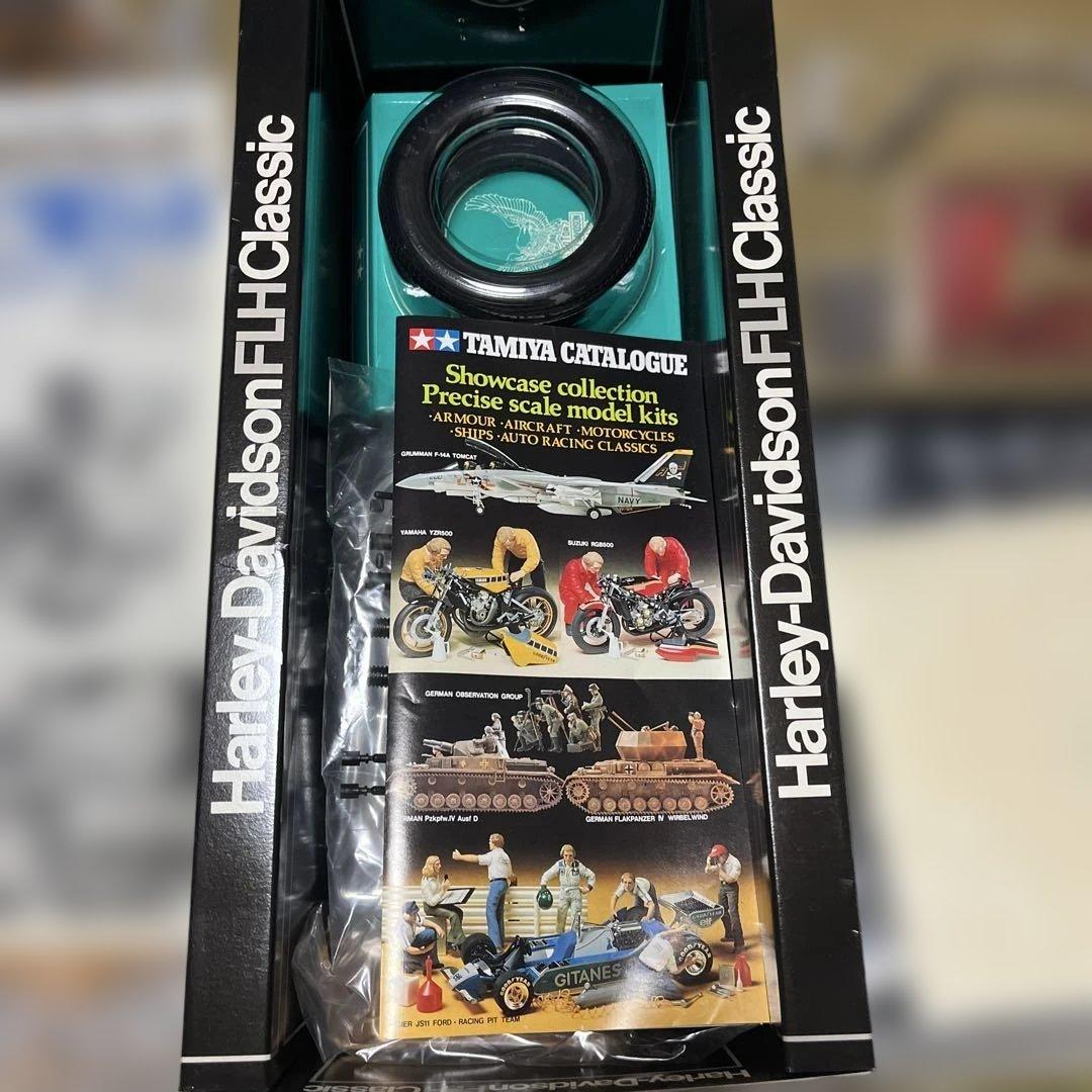 オートバイ・バイク TAMIYA 1/6 Harley-Davidson FLH Classic