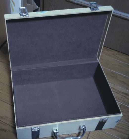 鋼の錬金術師］エドのトランク型ブックケース - メルカリ