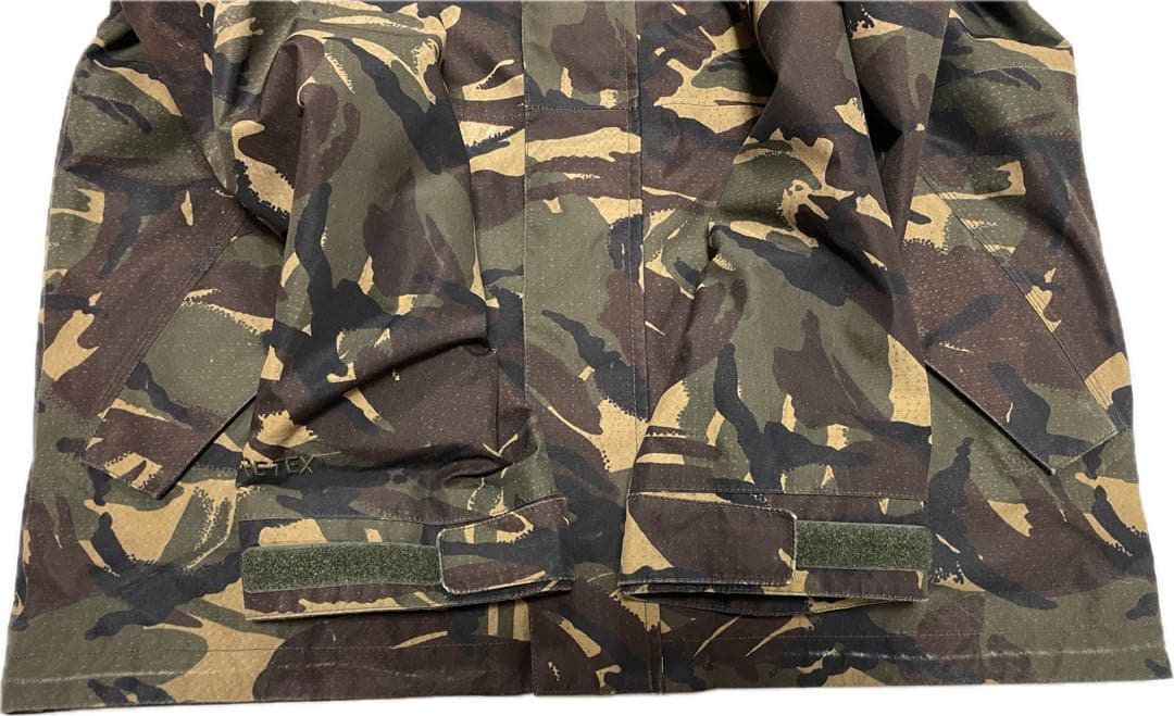 BURTON バートン GORE-TEX RADIAL JACKET 迷彩 M - メルカリ