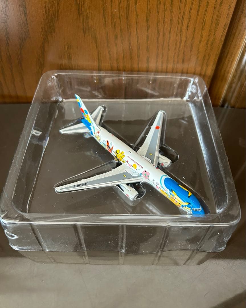 新品•未使用 全日本ボーイング767-381ポケモン塗装ジェットダイ