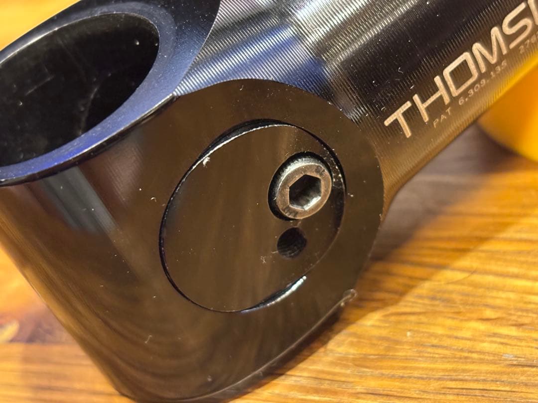 THOMSON 26.0mm 90mm 5度 ブラック ステム