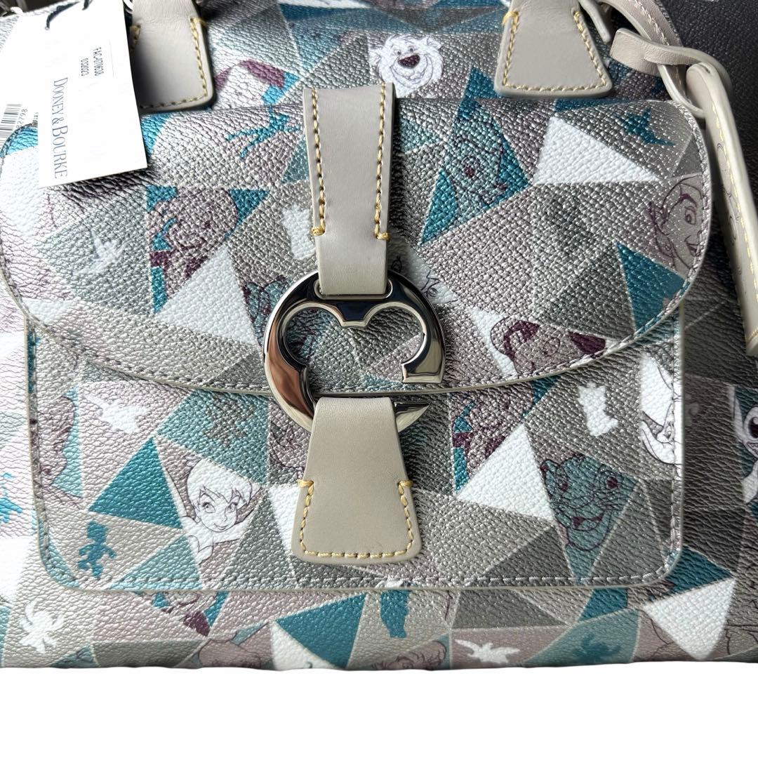 新品✨Dooney&Bourke ディズニー 100周年 ショルダーバッグ - メルカリ