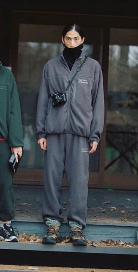 美品】ennoy フリース セットアップ セメントグレー×ブラック - メルカリ