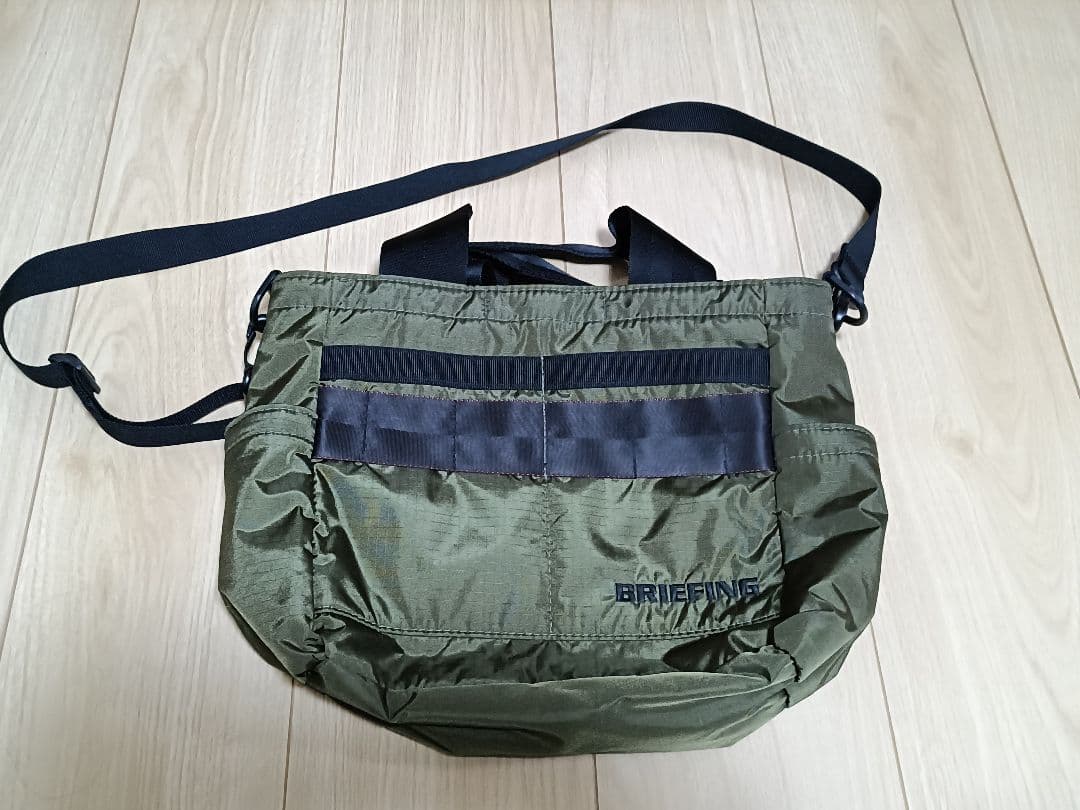 【美品】BRIEFING 公式正規品 ゴルフショルダー バック ブリーフィング BRIEFING 日本正規品 ショルダーバッグ メンズ