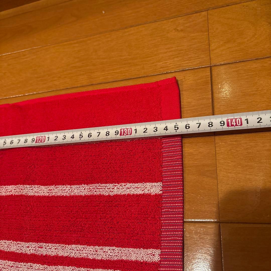 非売品FCバイエルン・ミュンヘン バスタオルタオル 約70cm x 135cm