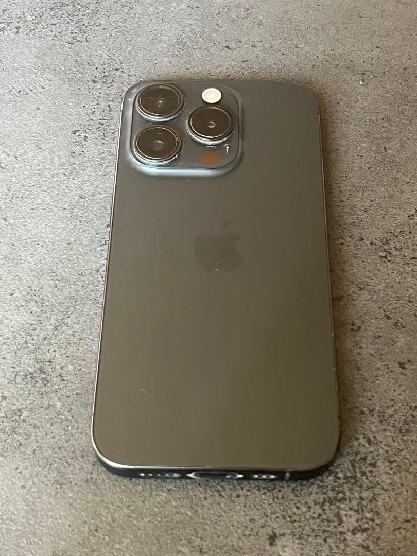 iPhone 15pro 画面ジャンク品 - メルカリ