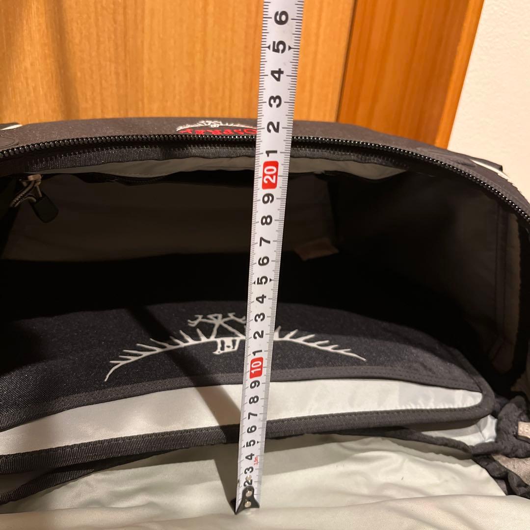 【美品】OSPREY torqueメッセンジャーバッグ ブラック オスプレー