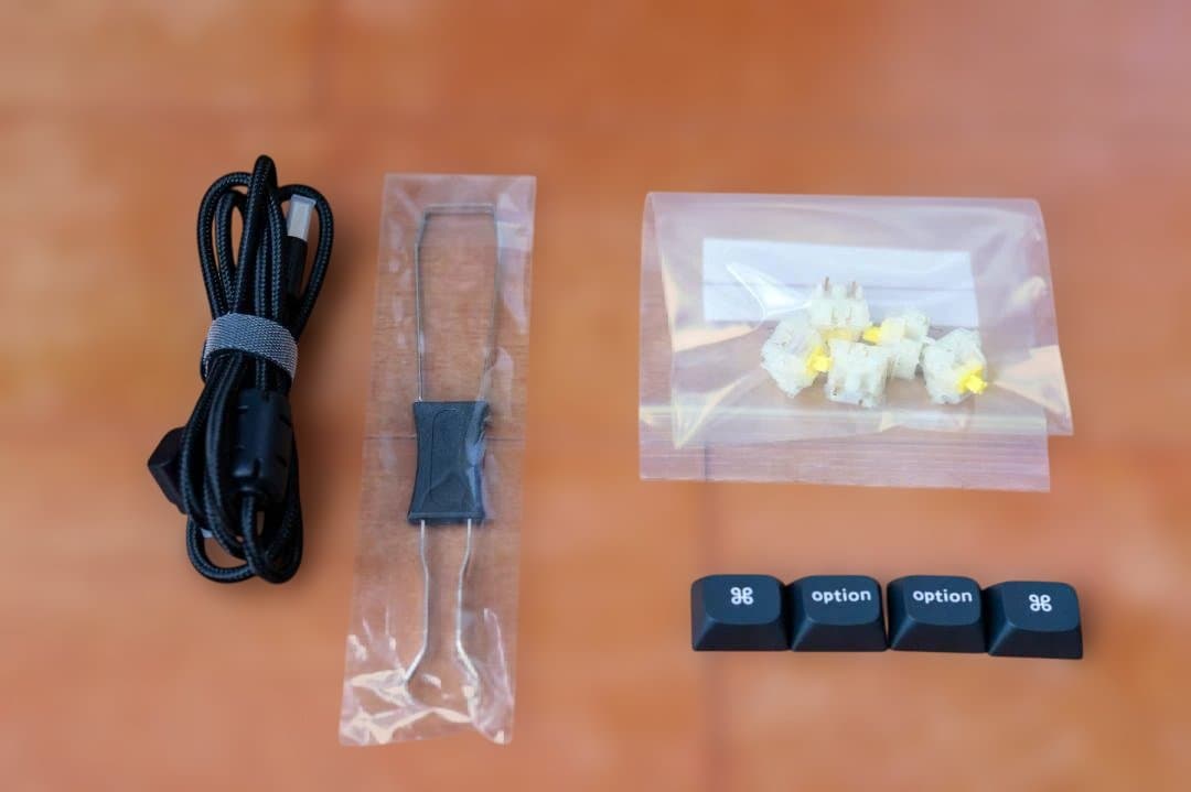 Keychron K8 Pro US 黄軸 RGB QMK アルミフレーム Keychron K8 Pro QMK⁄VIA