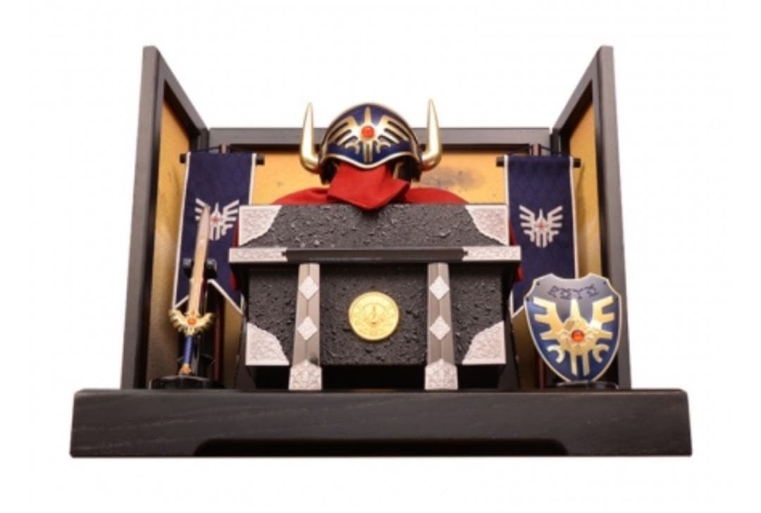 ドラゴンクエスト ロトの兜飾りセット