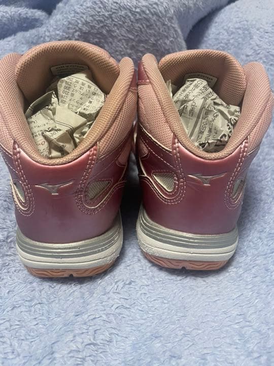 ミズノ ウエーブダイバース LG3 23.5 希望価格に変更させて頂きました