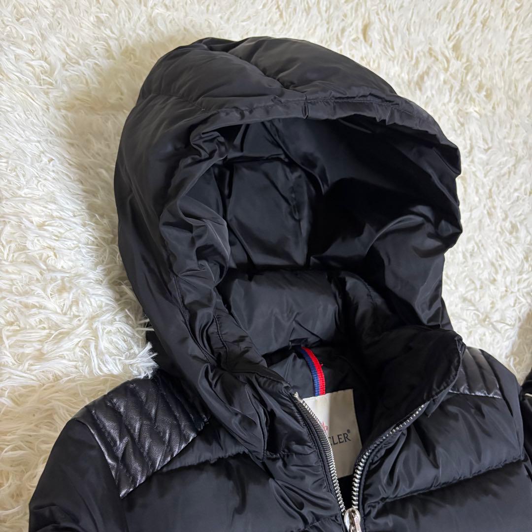 ママさん様専用ページ】モンクレール オロフィン ダウンコート