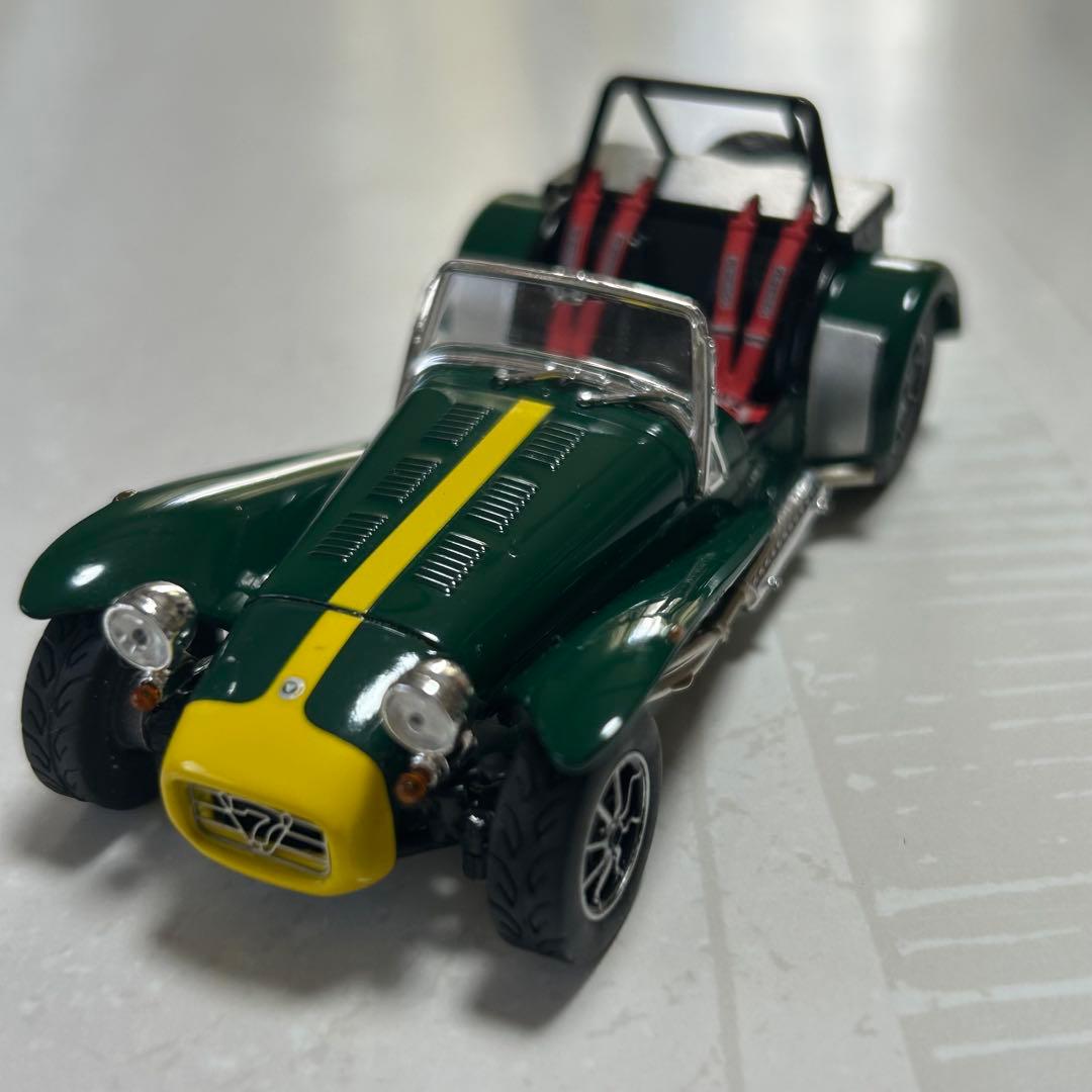 京商 ケータハム スーパーセブン 1979 グリーン/イエロー 1/43ミニカー