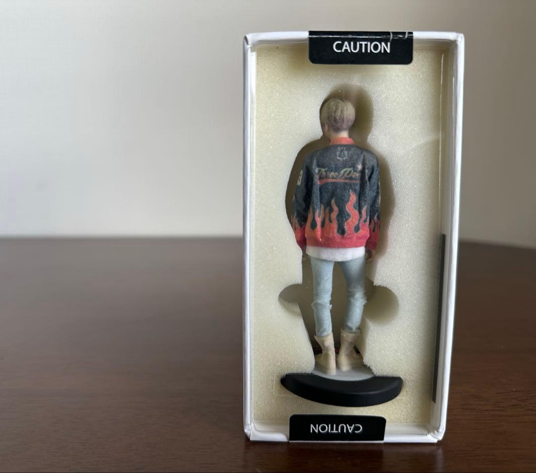 BTS 防弾少年団 SK telecom テレコム公式　フィギュア　7点