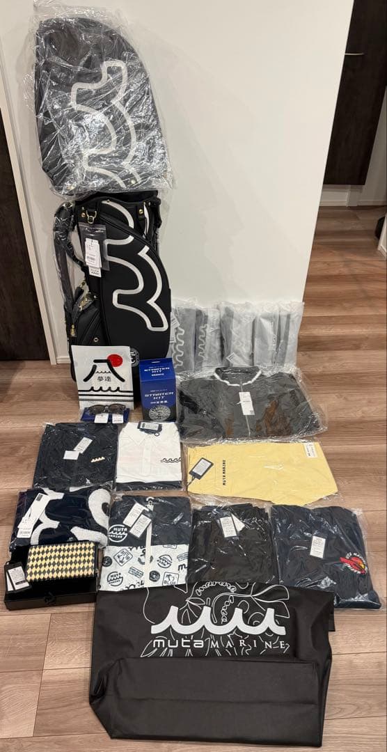 期間限定ボール付【完売品】総額約54万円相当 ムータマリン 福袋2026Mサイズ オンライン分完売御礼!】muta 福袋 2026【HAPPY BAG】 – muta Online Store
