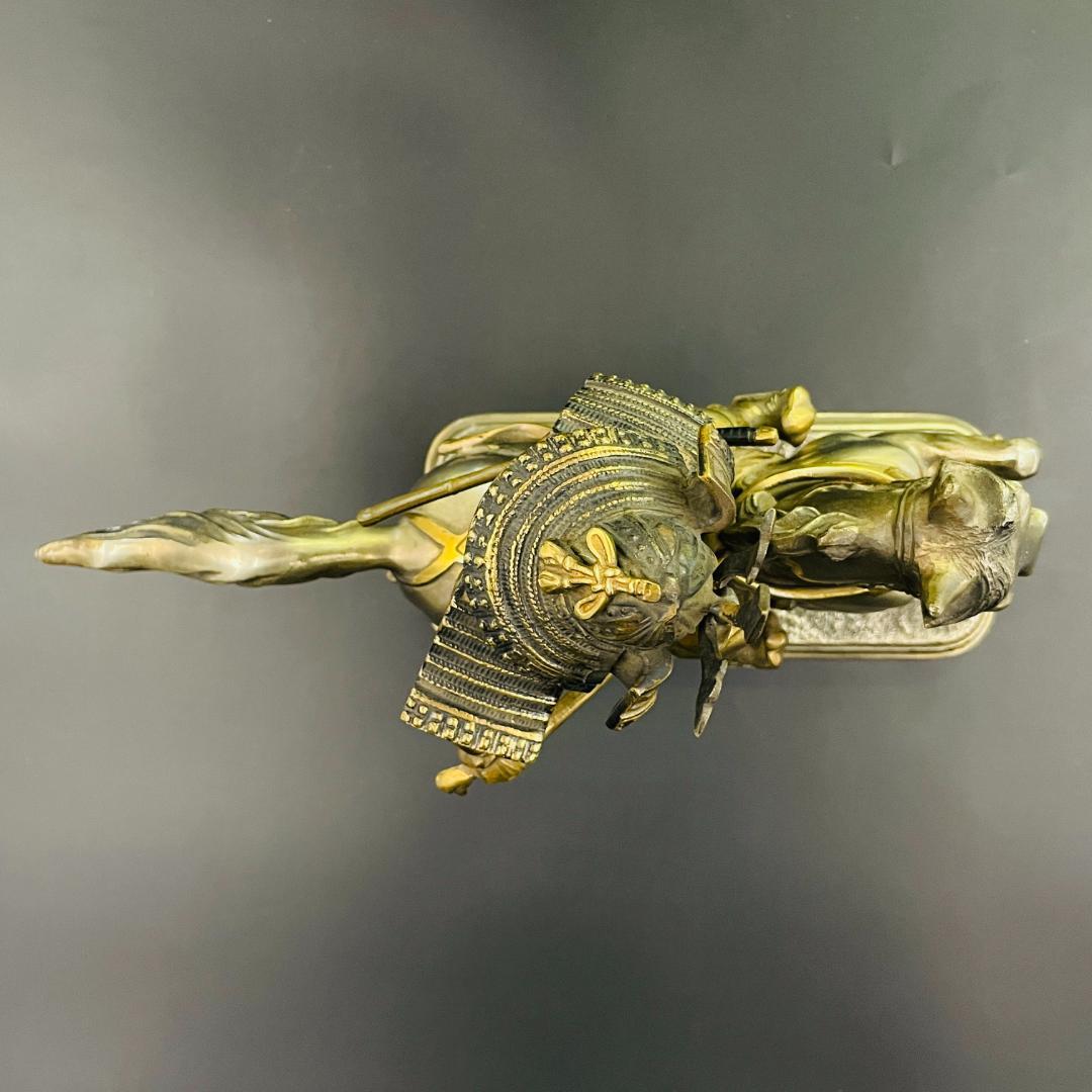 色絵鋳銅製 騎馬武者像 楠木正成 約5.1kg ブロンズ像 R8SC11 - メルカリ