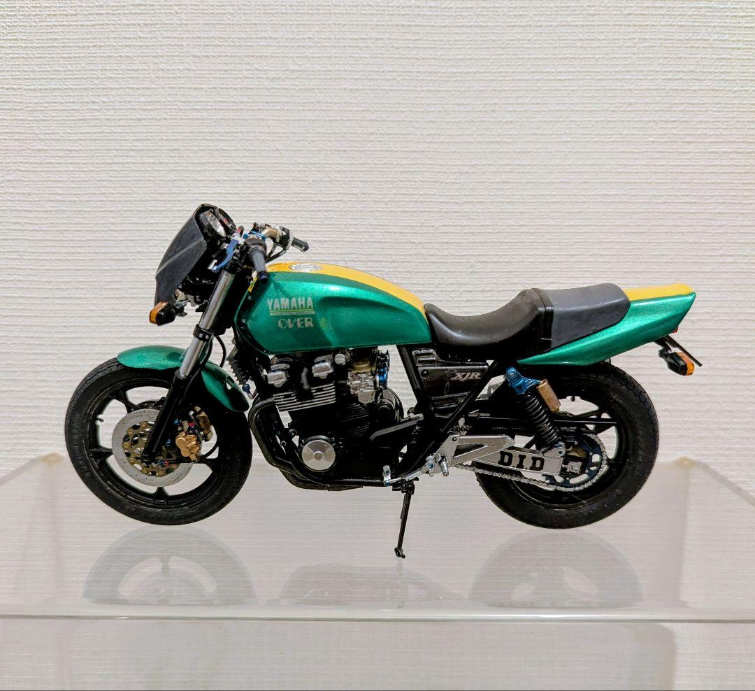 アオシマ1/12ヤマハXJR400RⅡ改バイクプラモデル