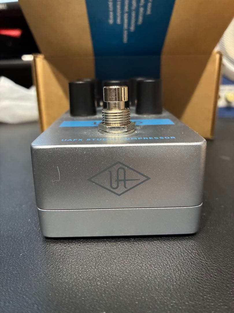 UAFX 1176 スタジオコンプレッサー
