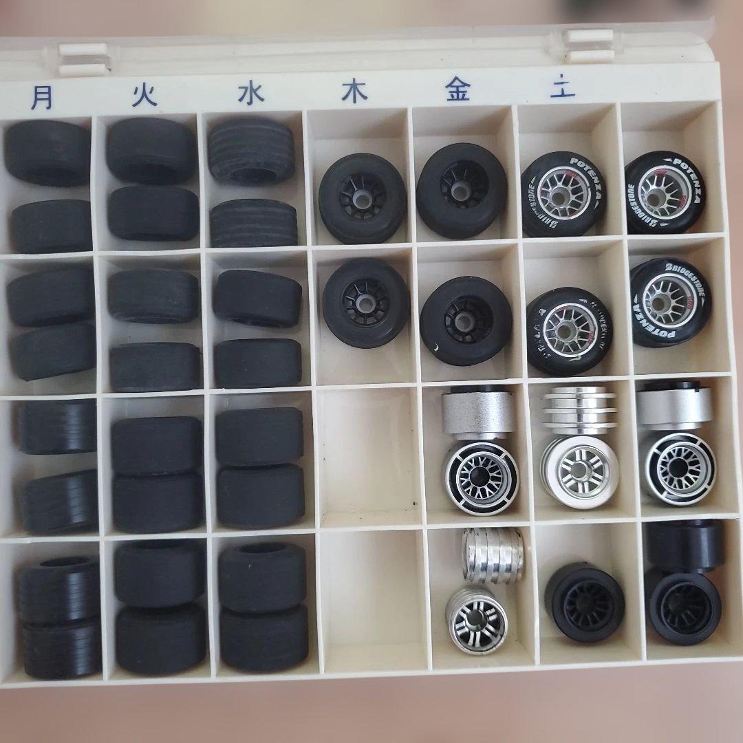 京商ミニッツ　F1シャーシ他