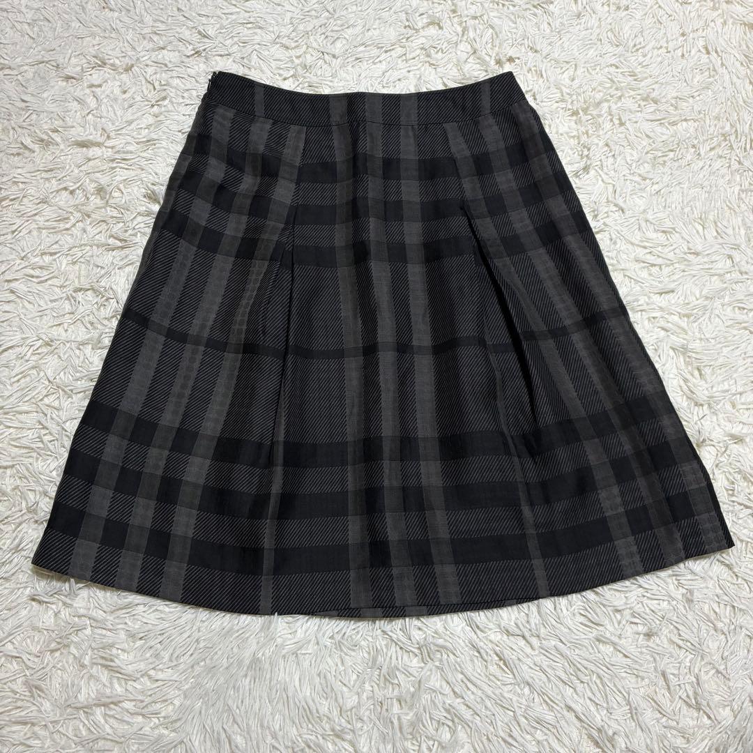 タグ付未使用】バーバリーロンドン ノバチェック スカート 大きい