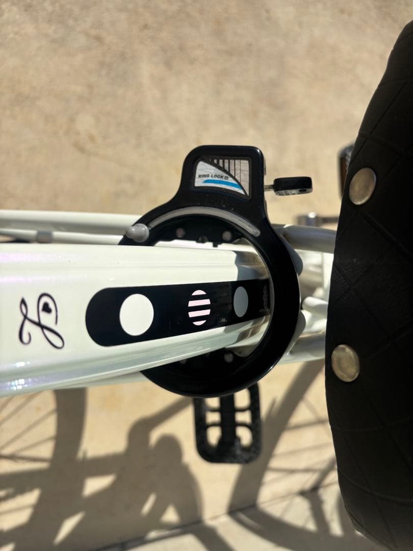 引き取り限定』サイクルベースあさひ ガールズ ラボ ラブリーホワイト