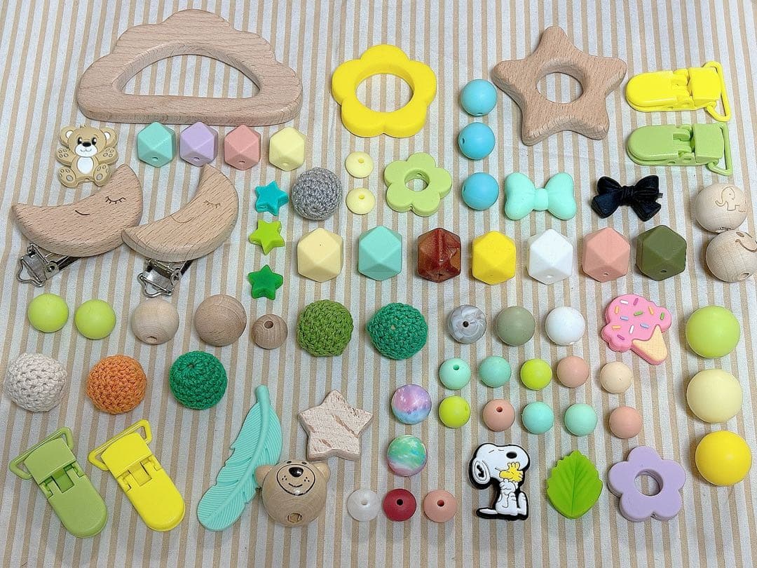 お得】歯固めビーズ まとめ売り② ハンドメイド - メルカリ