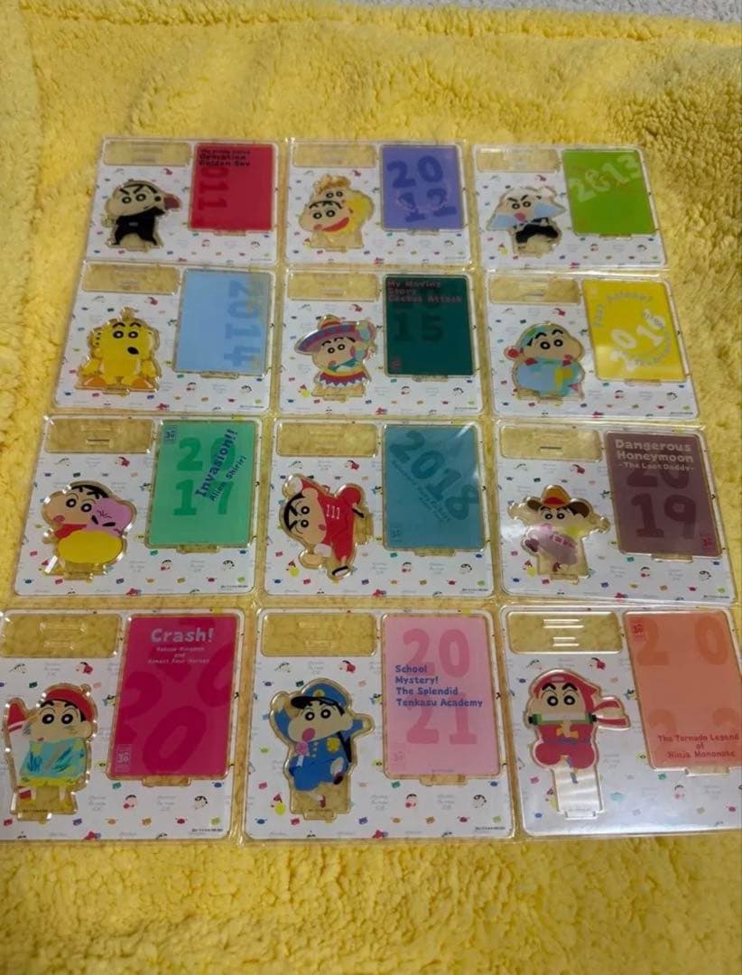 クレヨンしんちゃん Anique アクリルスタンド 30周年記念