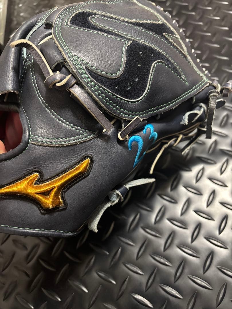 ミズノプロ 菅野智之オーダーモデル mizuno proウェブ曲げない型付け