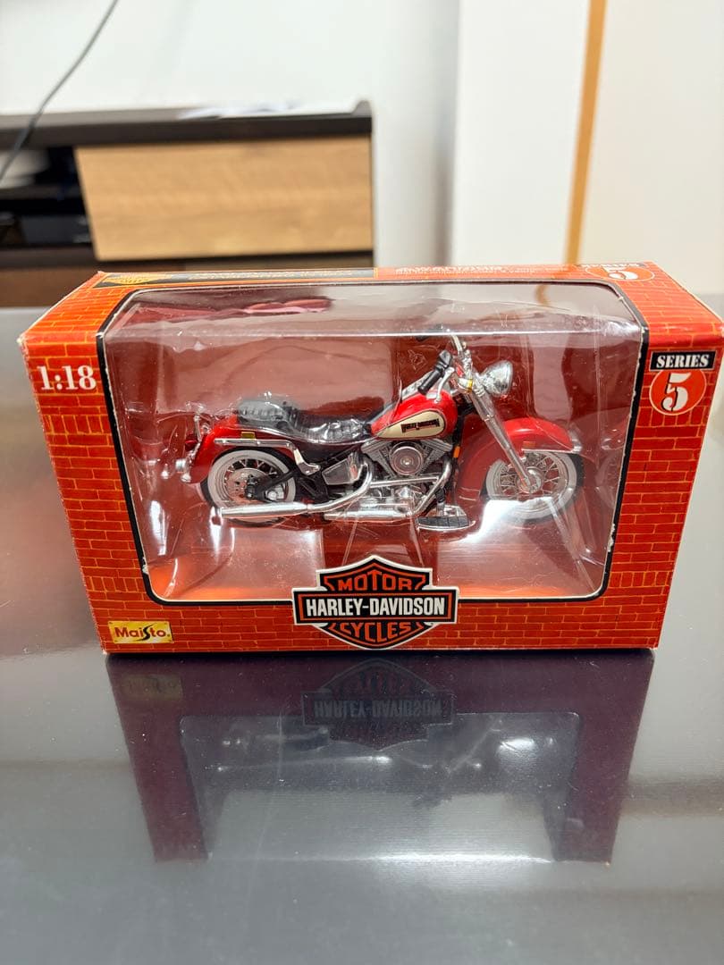 Harley-Davidson 1:18スケールバイクセット
