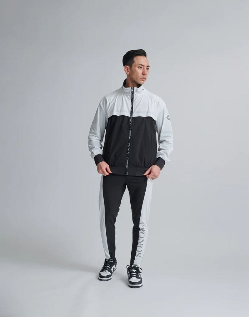 クロノス ストレッチ ウィンドブレーカー - メルカリ